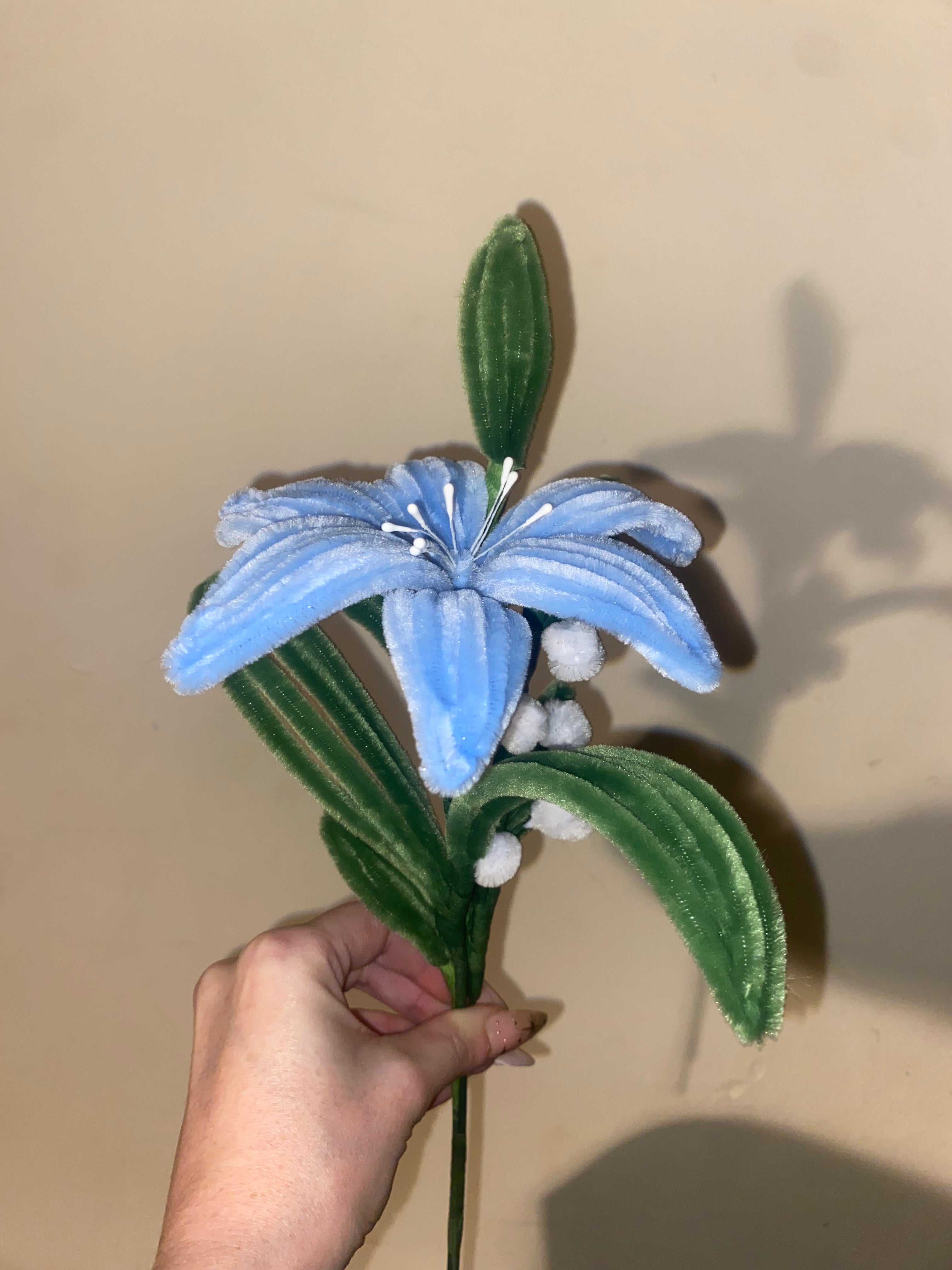 Single Forever Flower - Lily